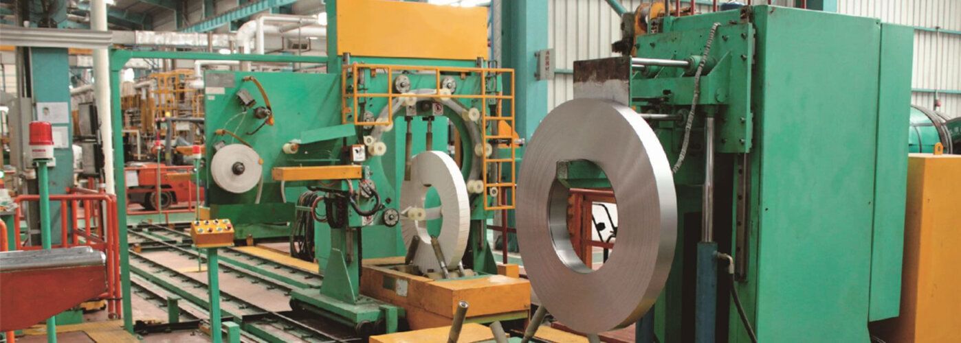 copper coil packing line for transferring upending wrapping and strapping